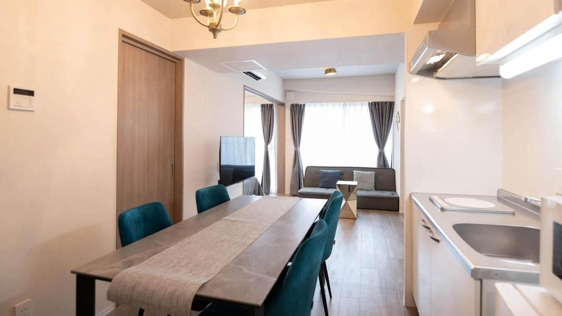 Apartment Ferienwohnung Regale Dotonbori East Ōsaka